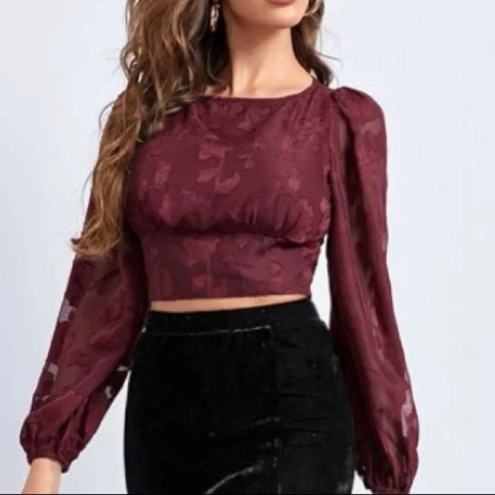 Maroon tie back top - Picture 2 of 6